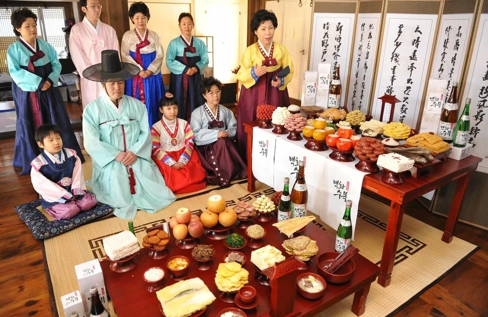 Người Hàn thường rất cầu kỳ trong mâm cơm cúng gia tiên