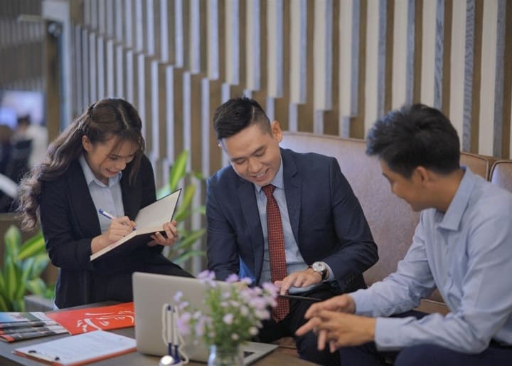 Đảm nhận trách nhiệm luân chuyển và lưu thông hàng hóa hiệu quả, hợp lý