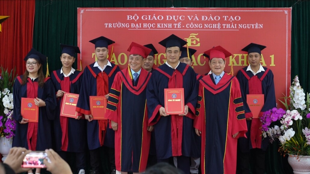 Hình thức đào tạo vừa làm vừa học rất phù hợp với người đi làm